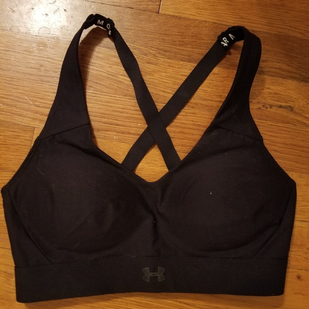 Under Armour small sports bra